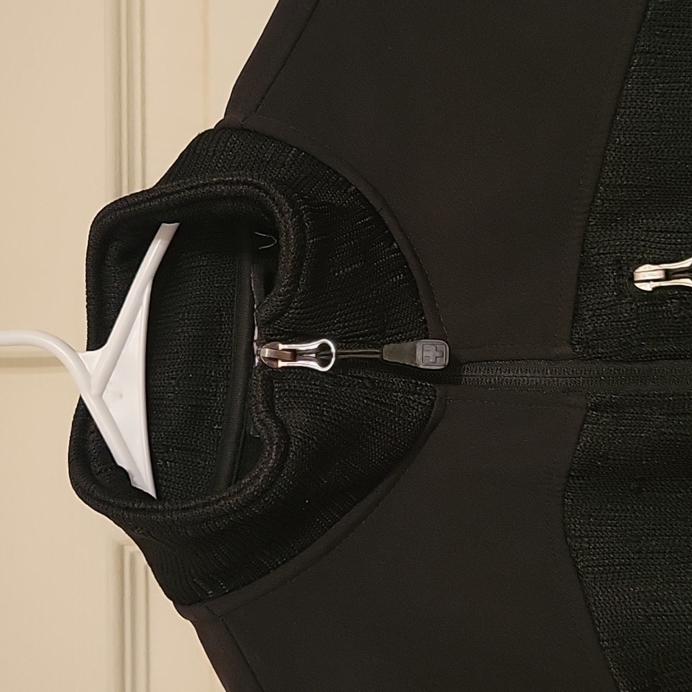 Swiss Tech jacket - Picture 2 of 12